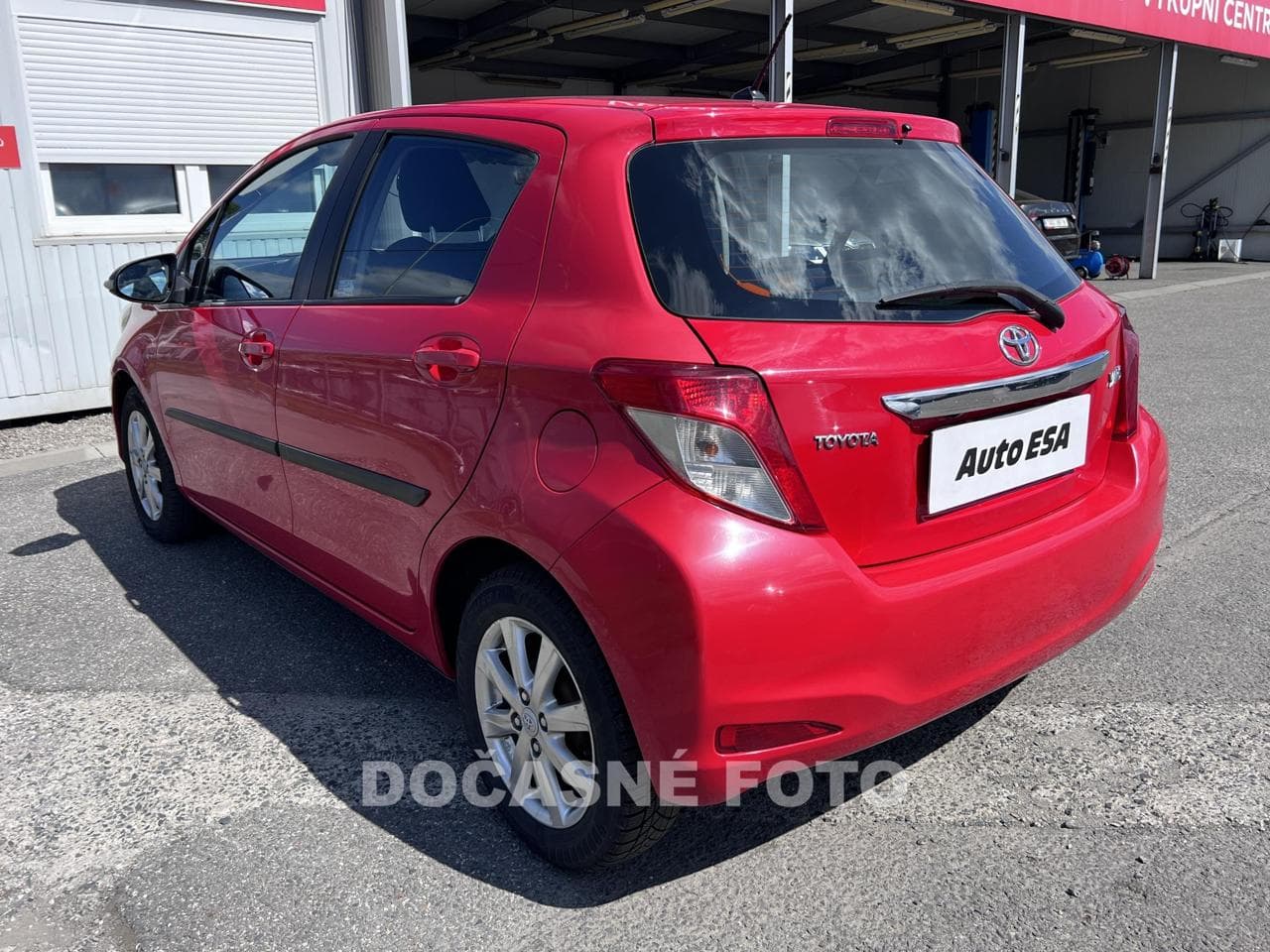 2012 Toyota YARIS - 2