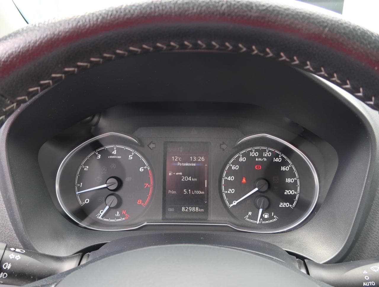 2019 Toyota YARIS - 17
