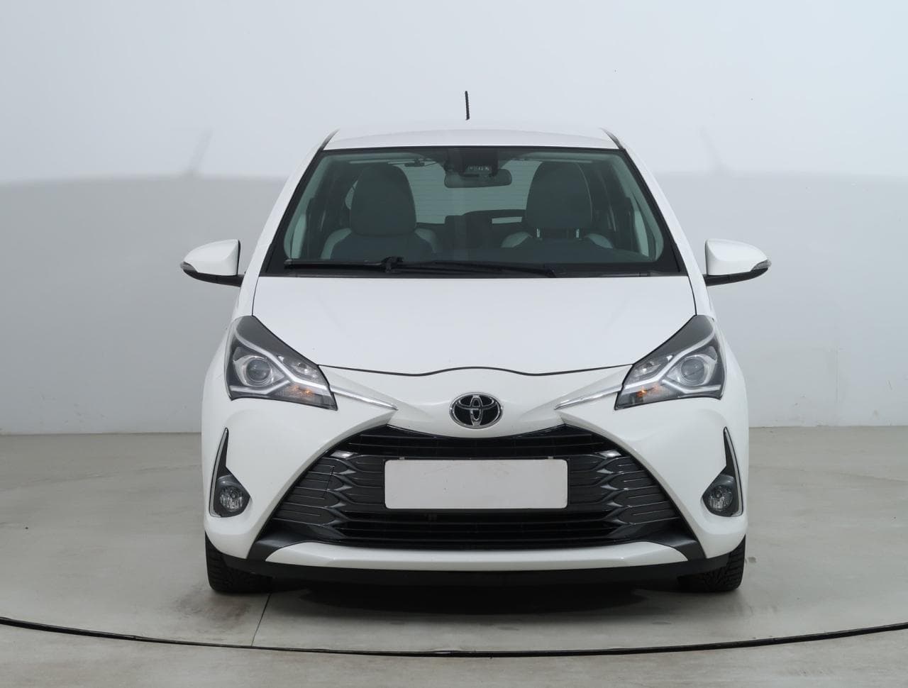2019 Toyota YARIS - 2