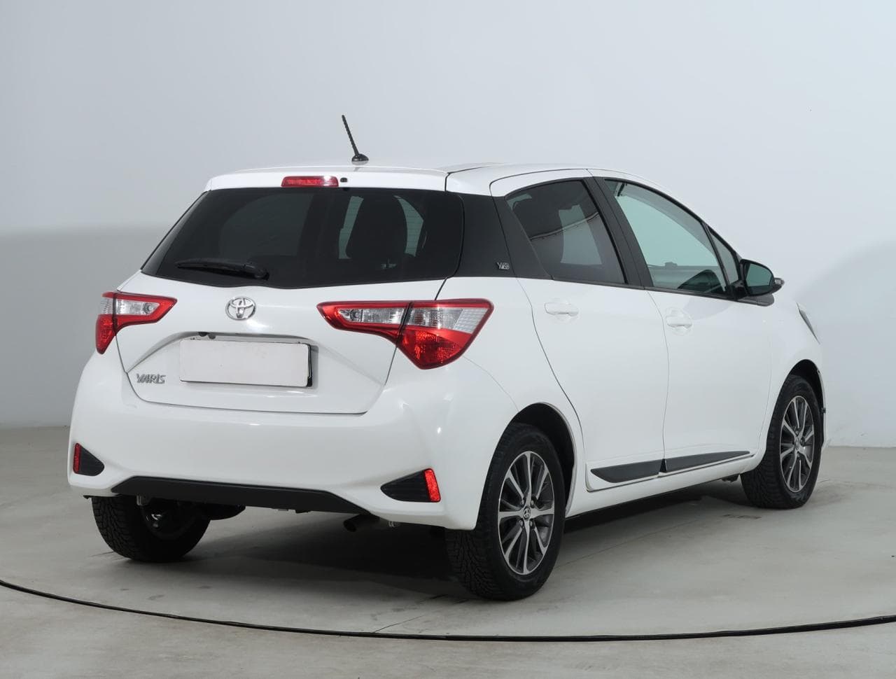 2019 Toyota YARIS - 7