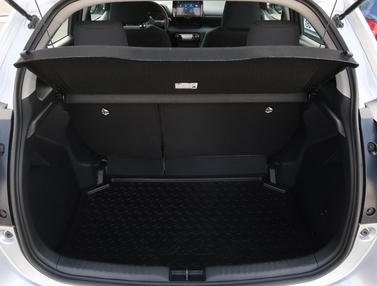 2024 Toyota YARIS - 20
