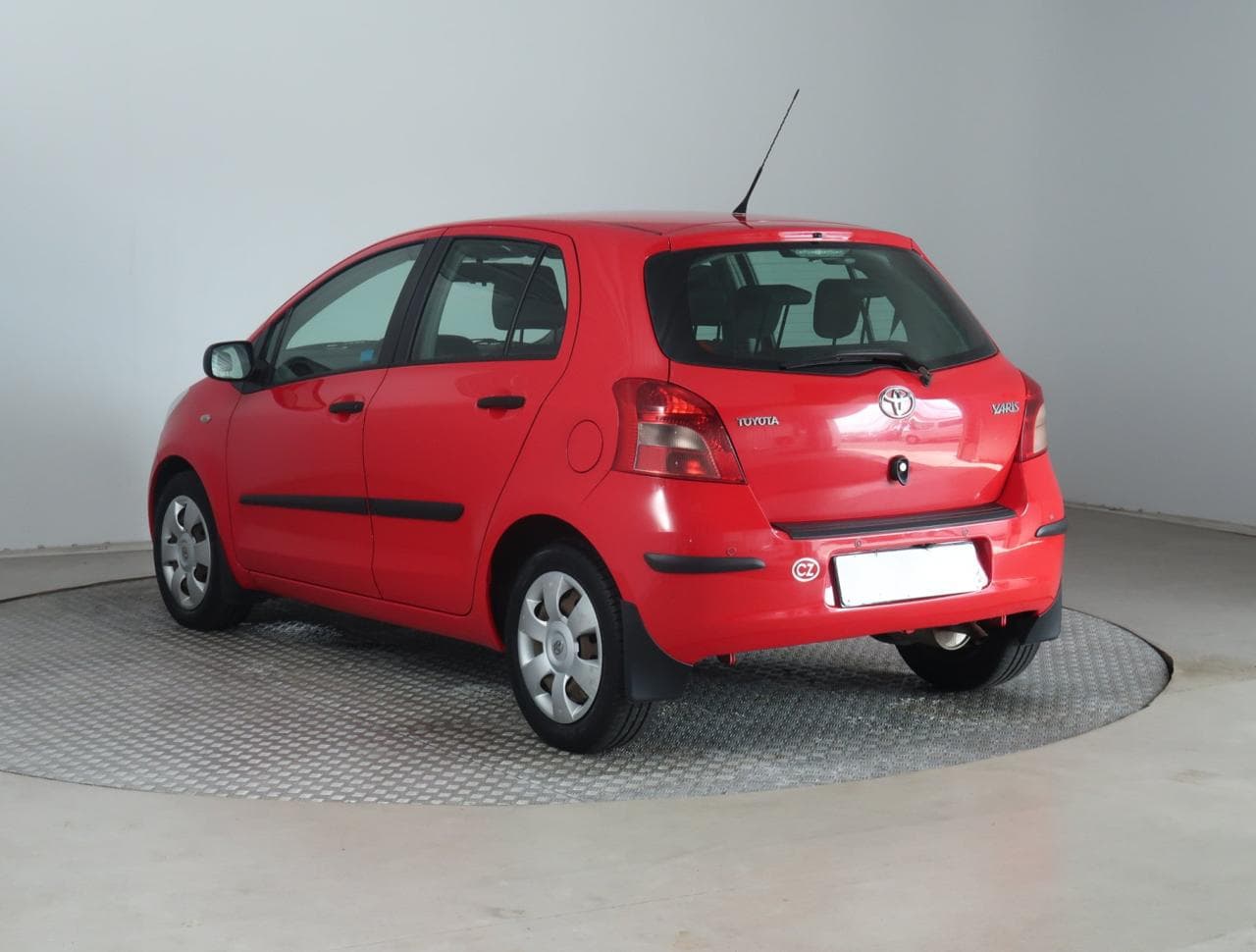 2007 Toyota YARIS - 5
