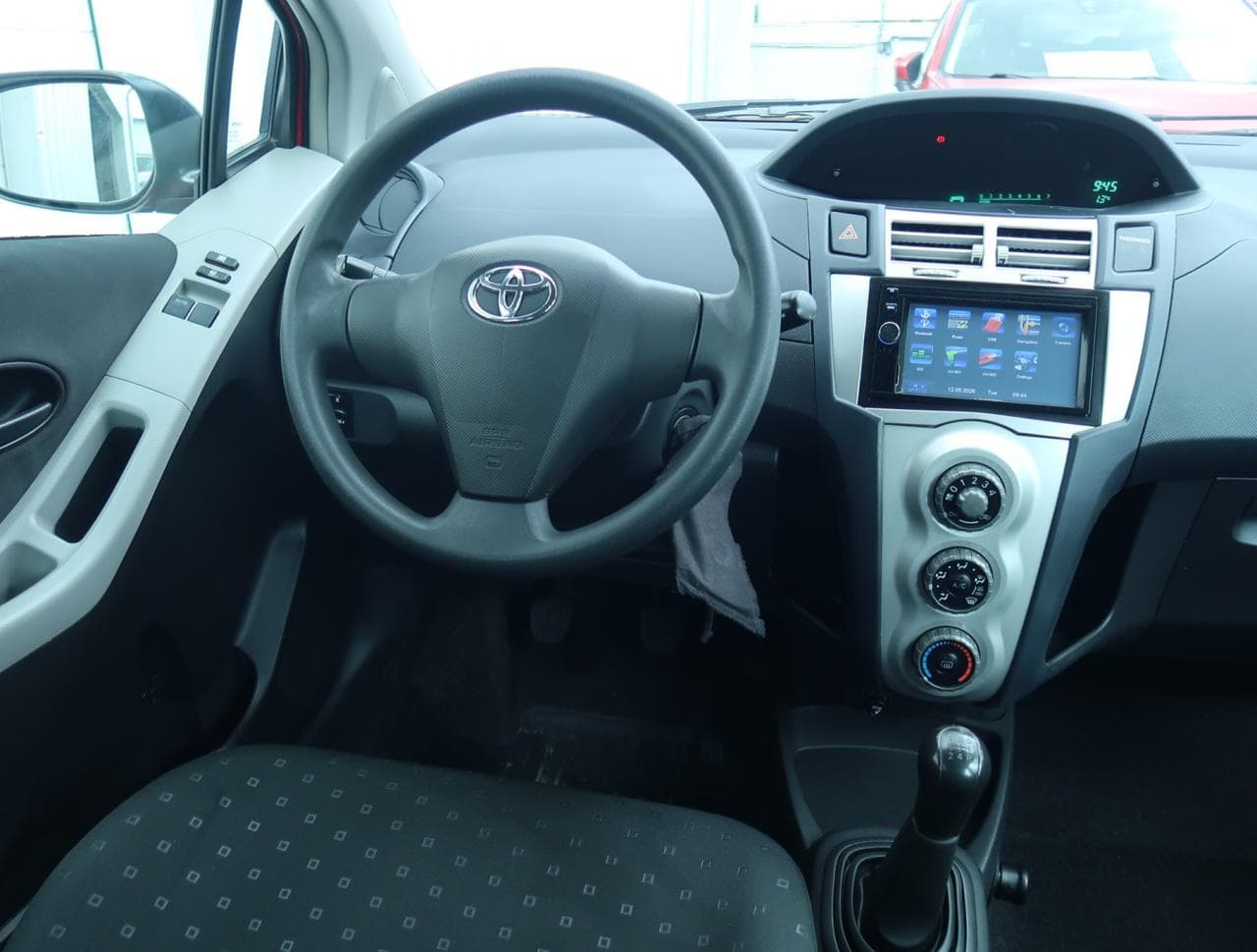 2007 Toyota YARIS - 9