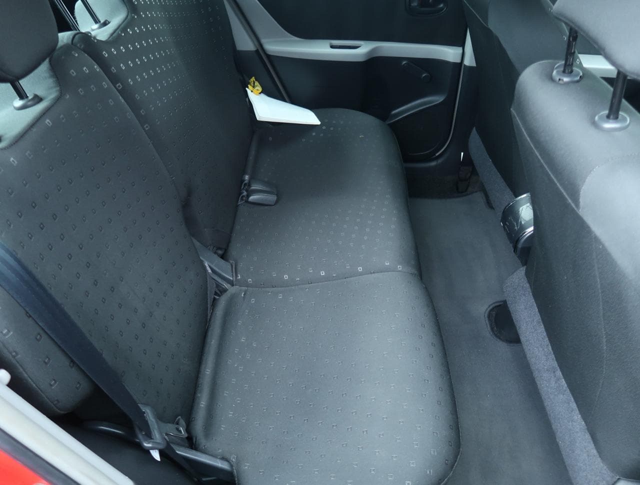 2007 Toyota YARIS - 13