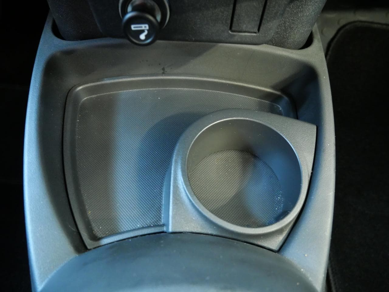 2009 Toyota YARIS - 33