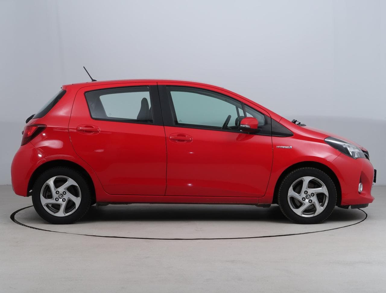 2016 Toyota YARIS - 8