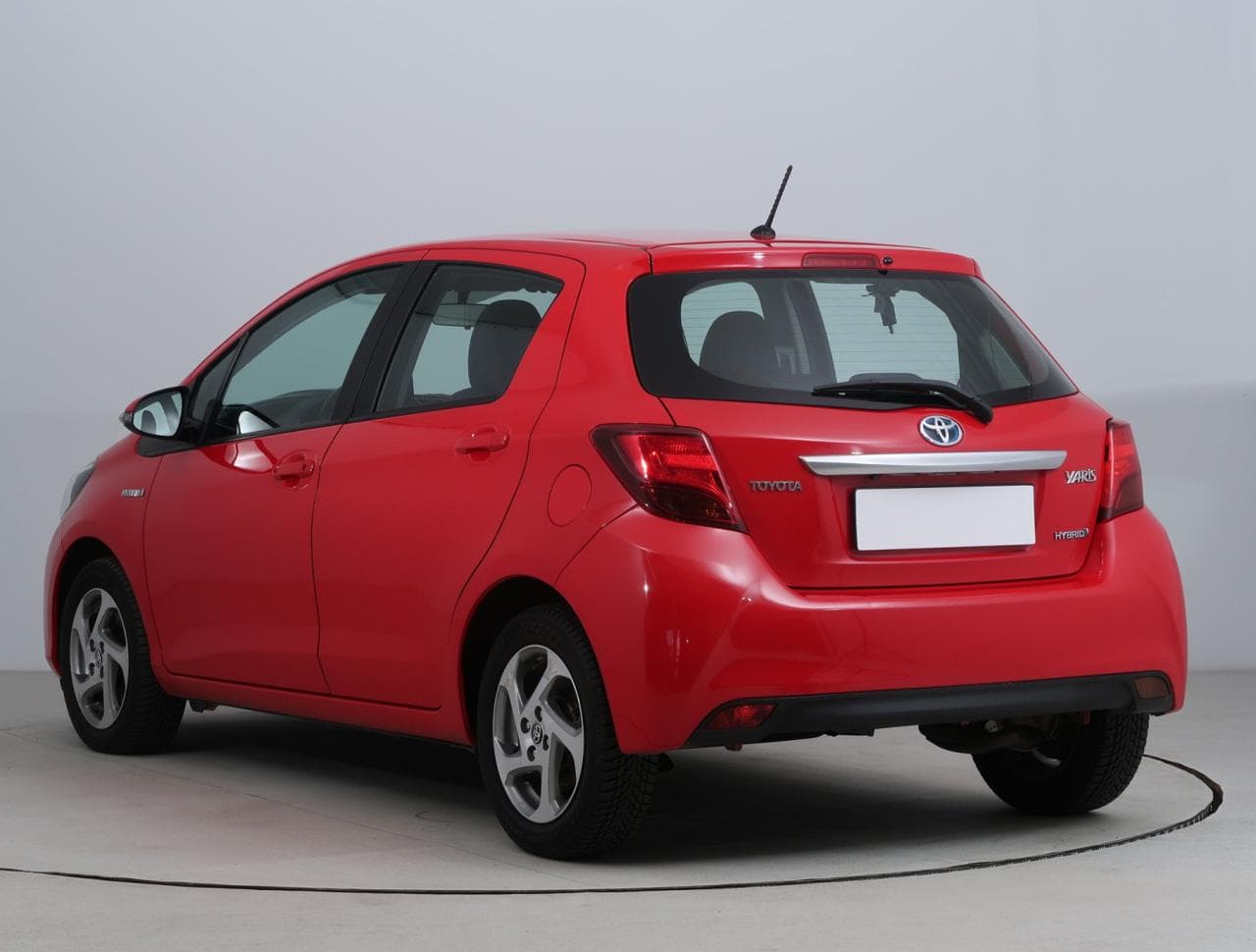 2016 Toyota YARIS - 5
