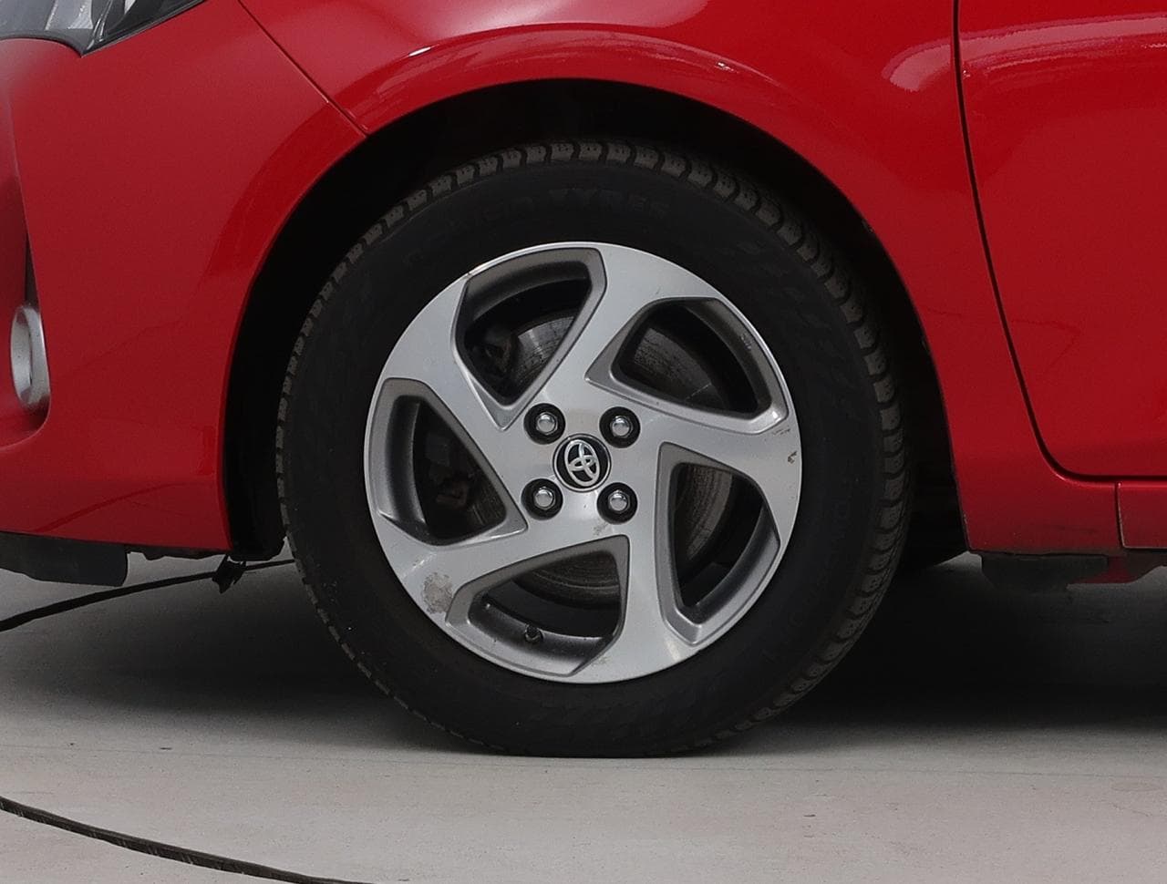 2016 Toyota YARIS - 18