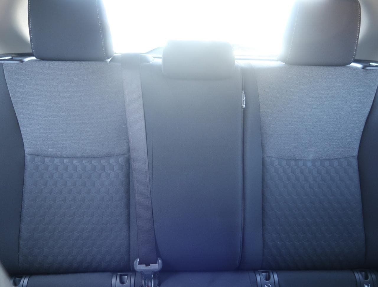 2022 Toyota YARIS - 14