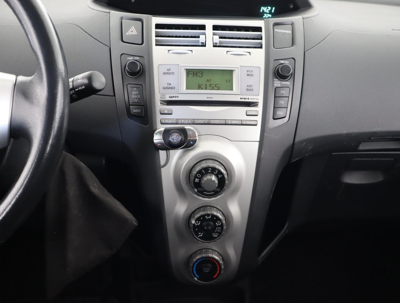 2007 Toyota YARIS - 36