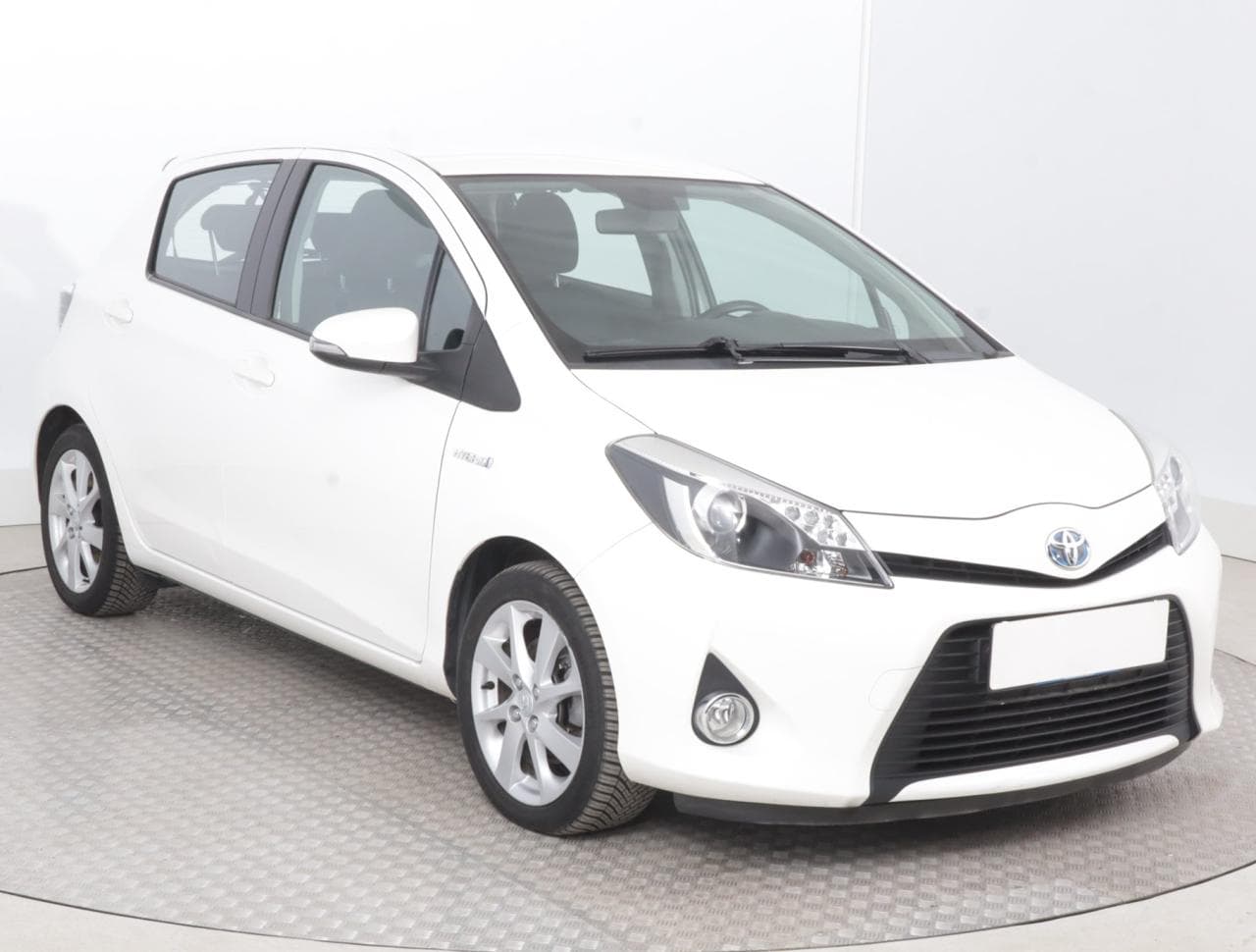 2012 Toyota YARIS