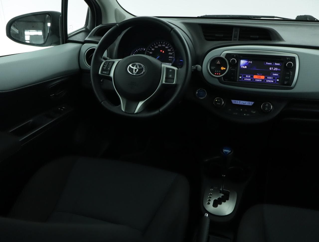 2012 Toyota YARIS - 9