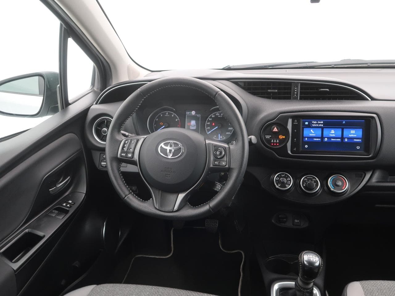 2020 Toyota YARIS - 9