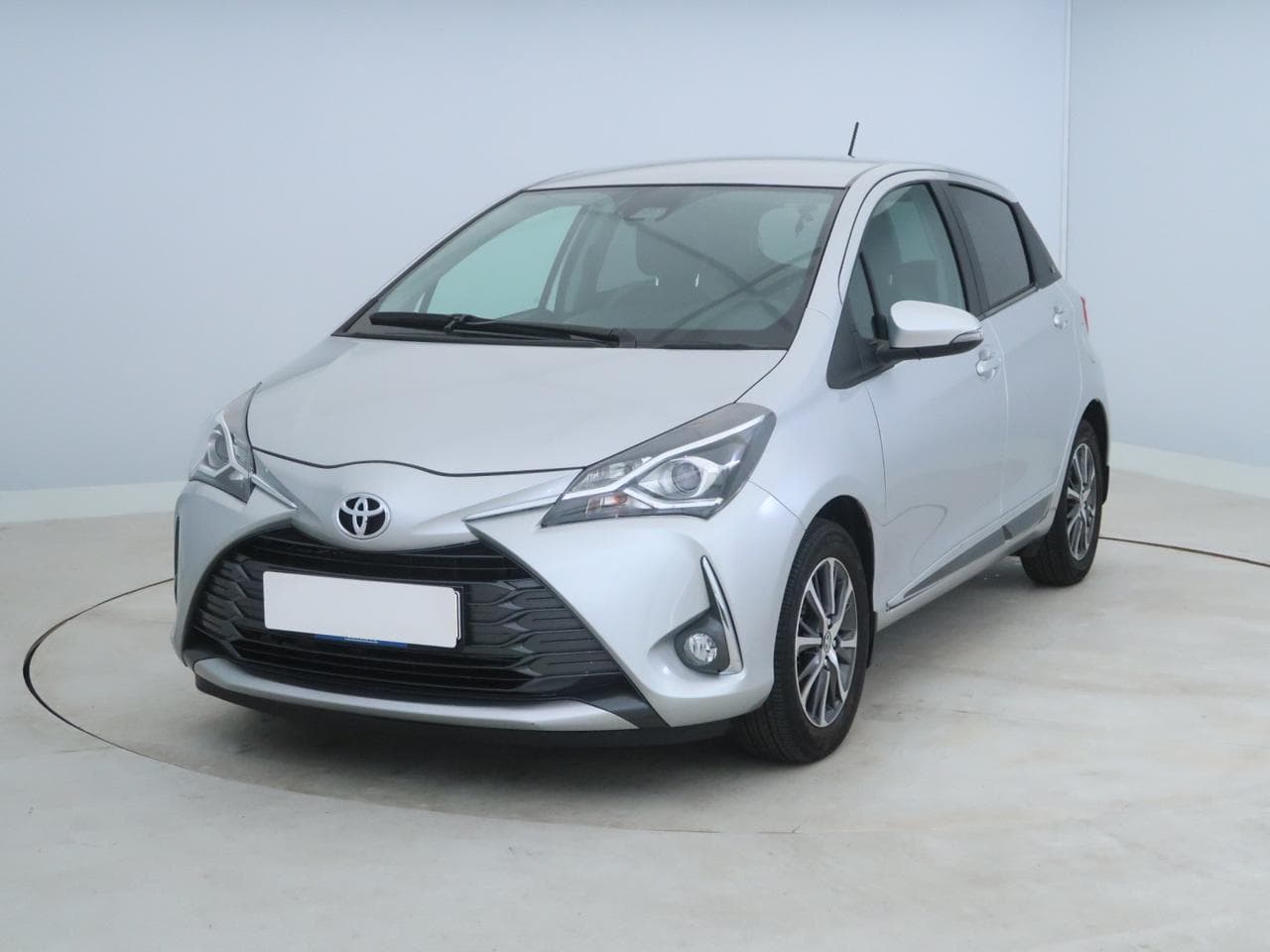 2020 Toyota YARIS - 3