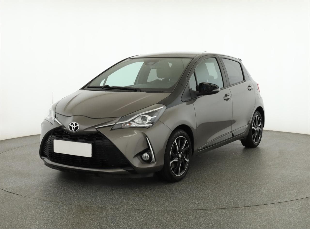 2018 Toyota YARIS - 3