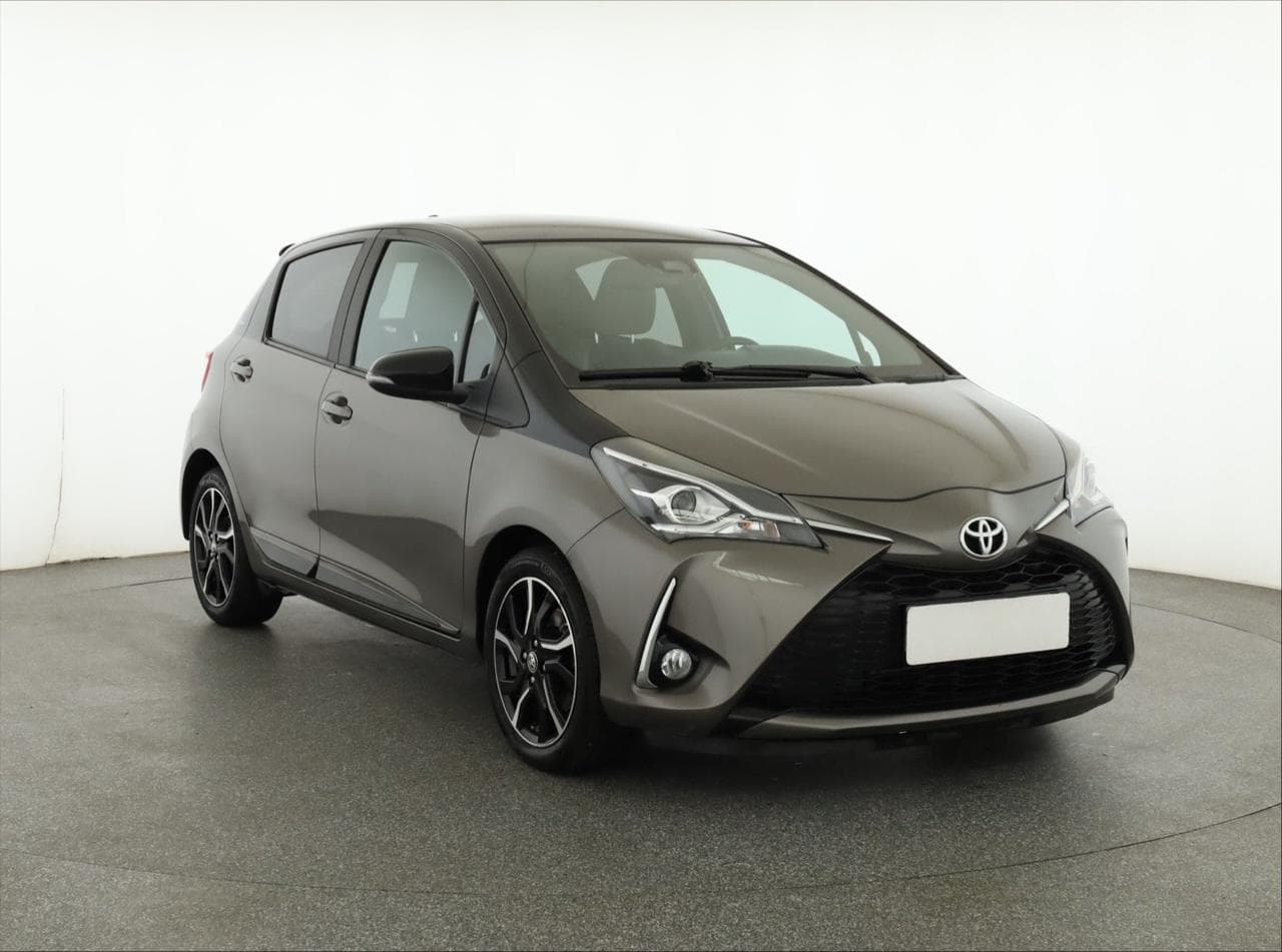 2018 Toyota YARIS
