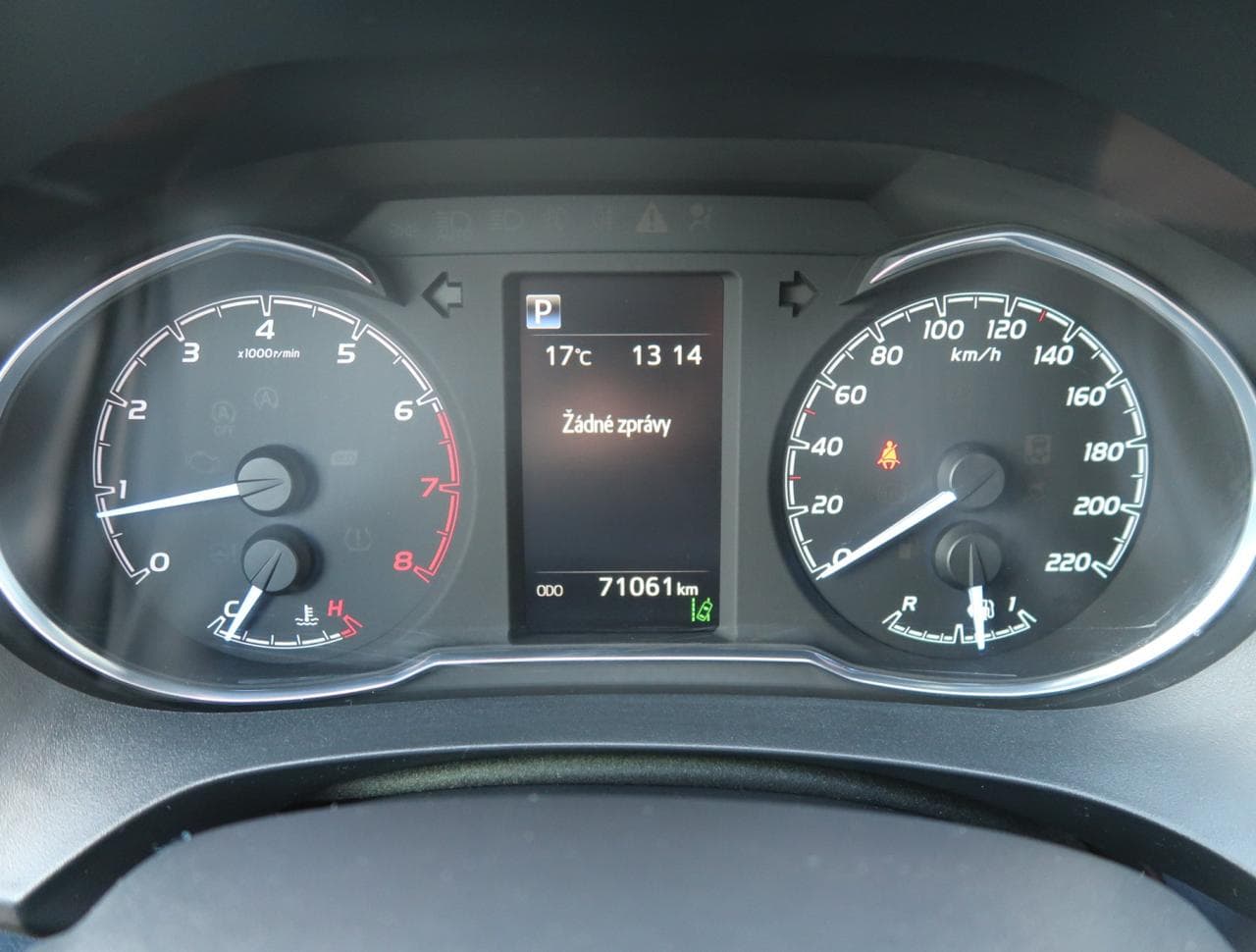 2020 Toyota YARIS - 17