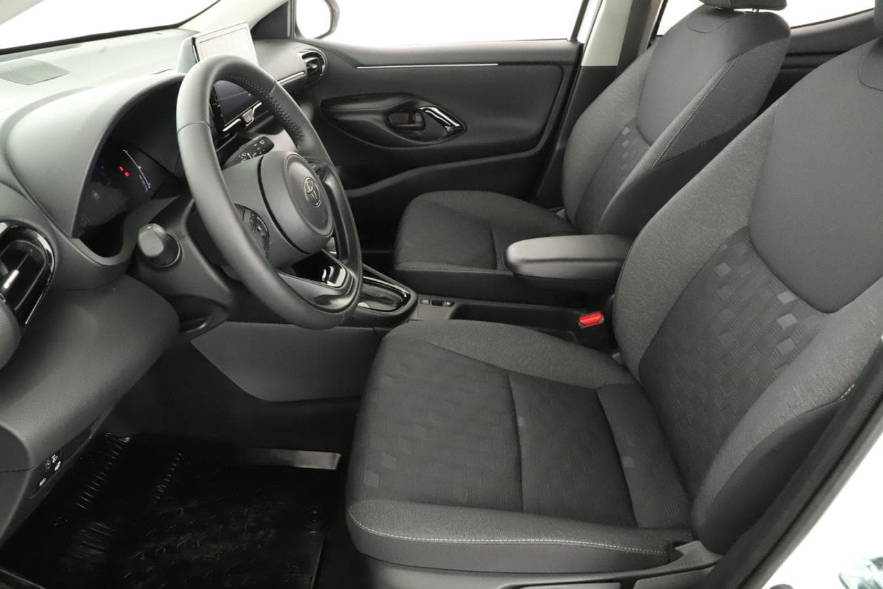2026 Toyota YARIS - 20