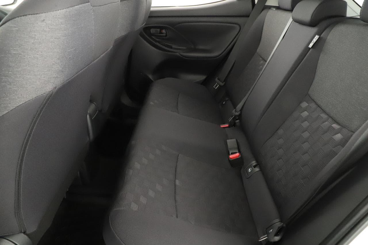 2026 Toyota YARIS - 19