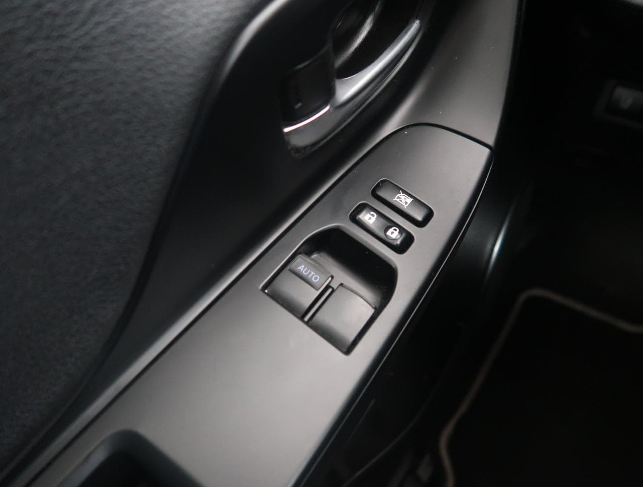 2019 Toyota YARIS - 56