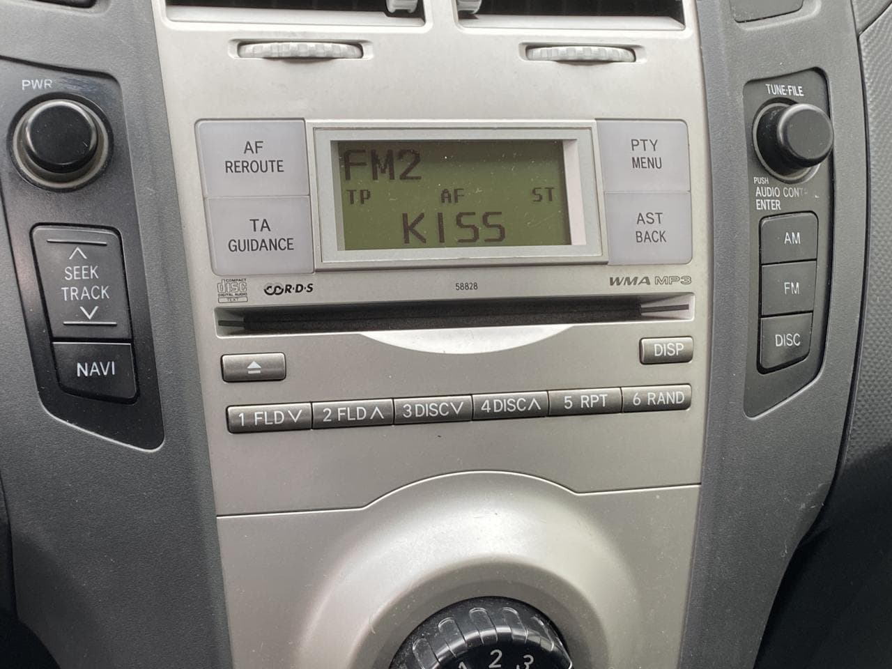 2007 Toyota YARIS - 21