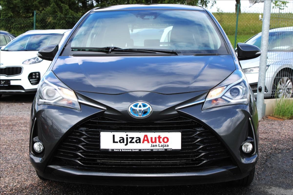 2017 Toyota YARIS - 4