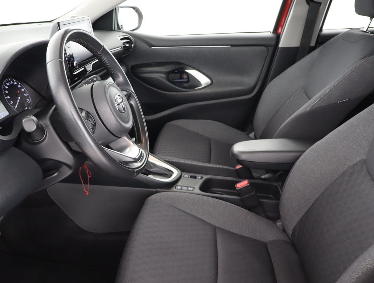 2022 Toyota YARIS - 30