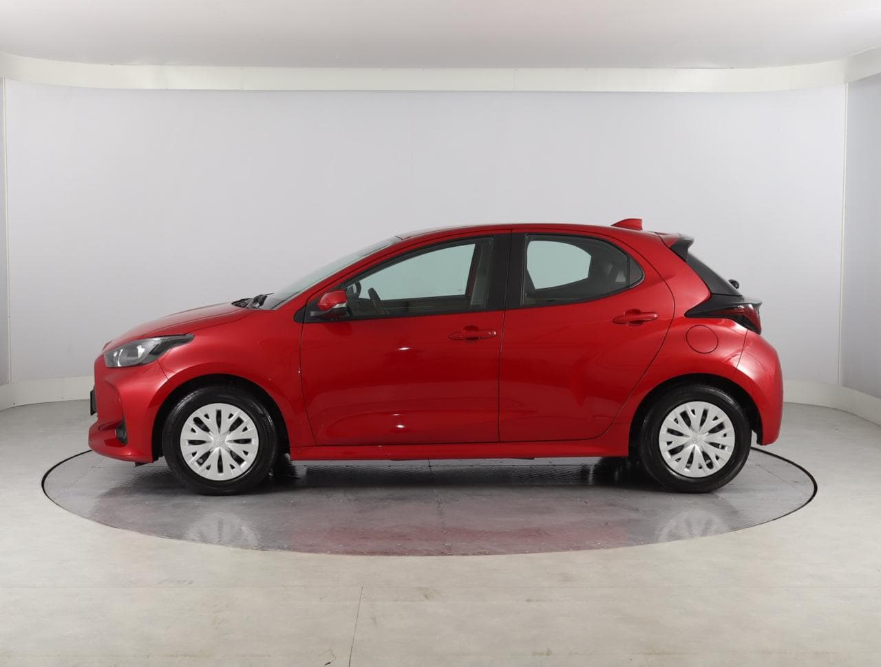 2022 Toyota YARIS - 7