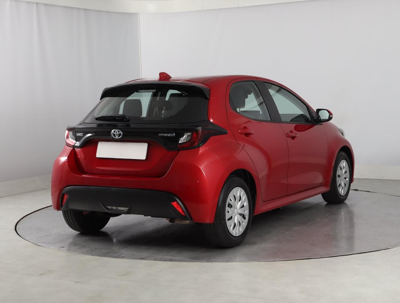 2022 Toyota YARIS - 13