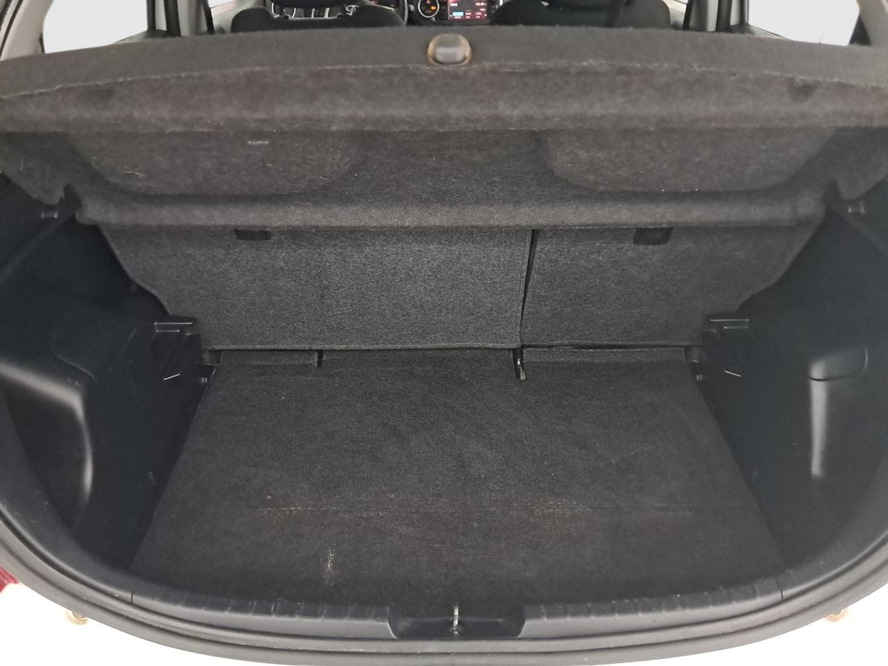 2012 Toyota YARIS - 31