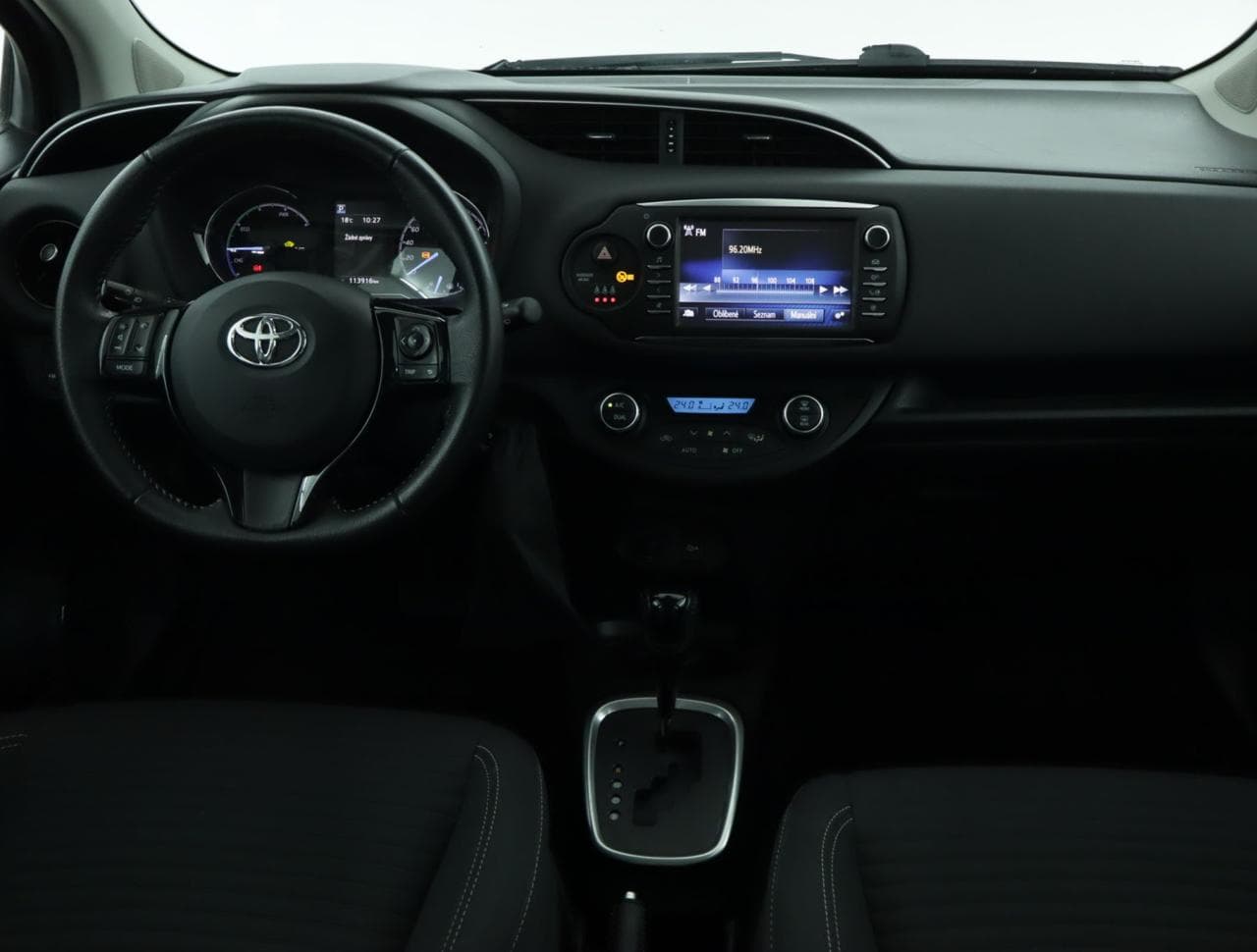 2018 Toyota YARIS - 17