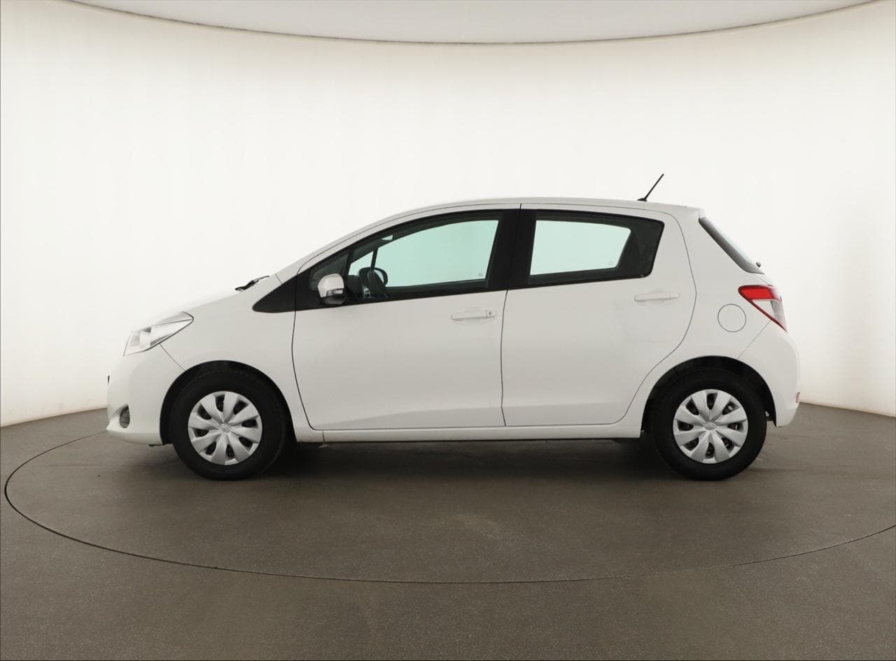 2013 Toyota YARIS - 7