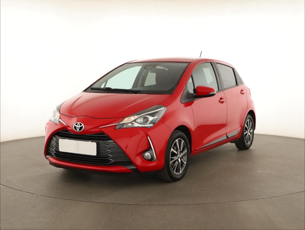 2020 Toyota YARIS - 5