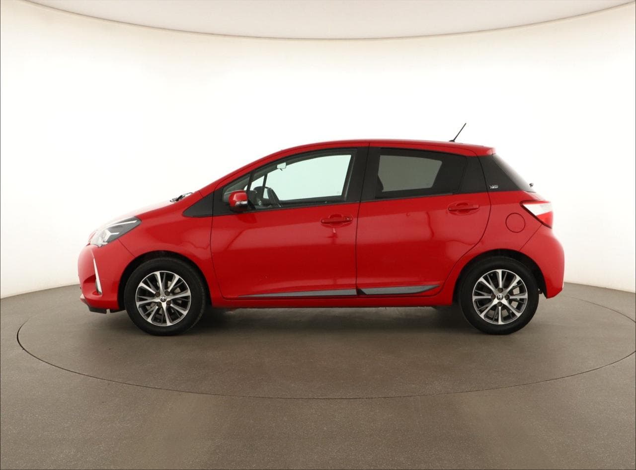 2020 Toyota YARIS - 7