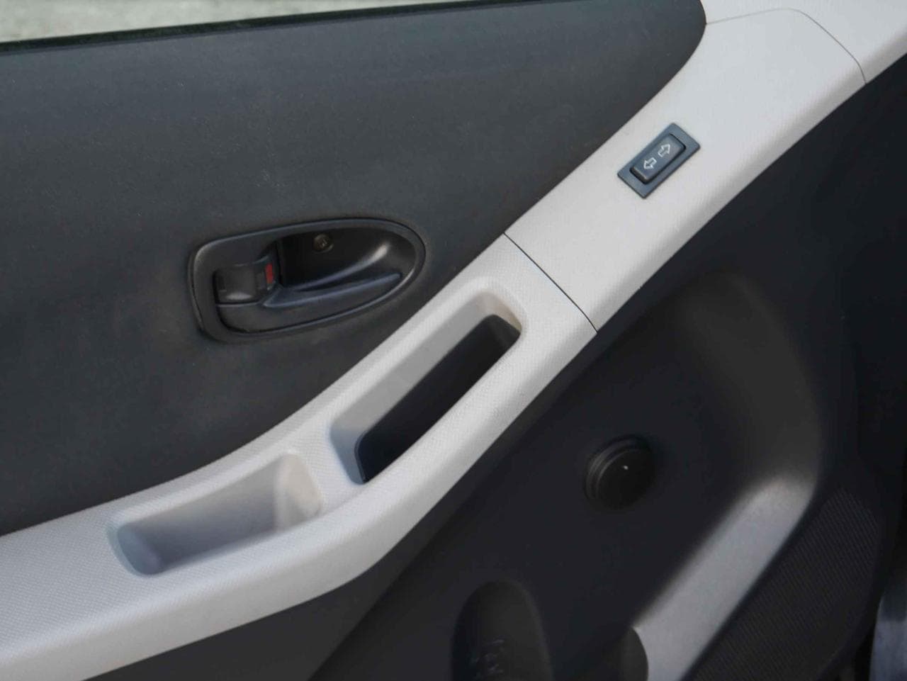 2007 Toyota YARIS - 22