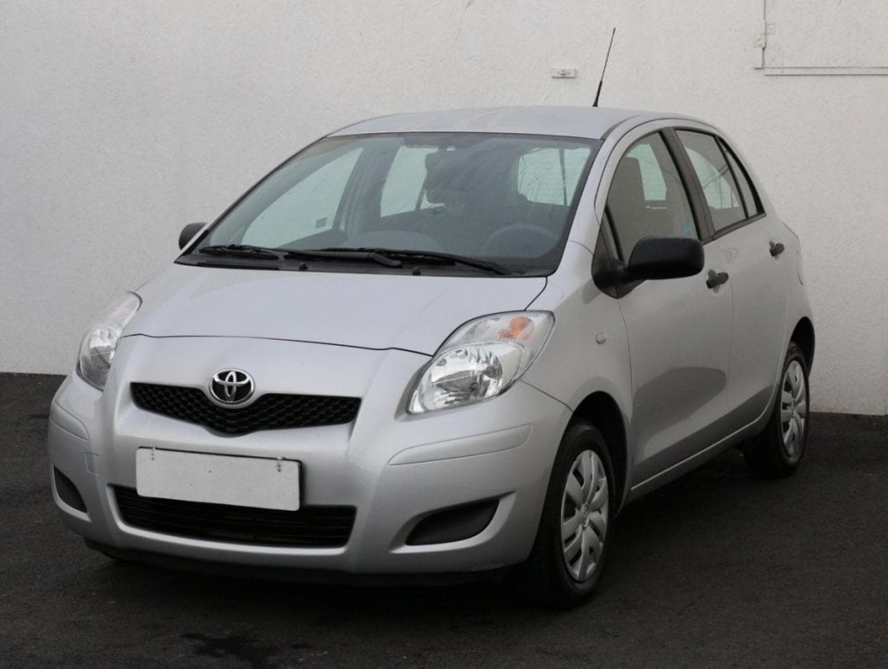 2007 Toyota YARIS - 4