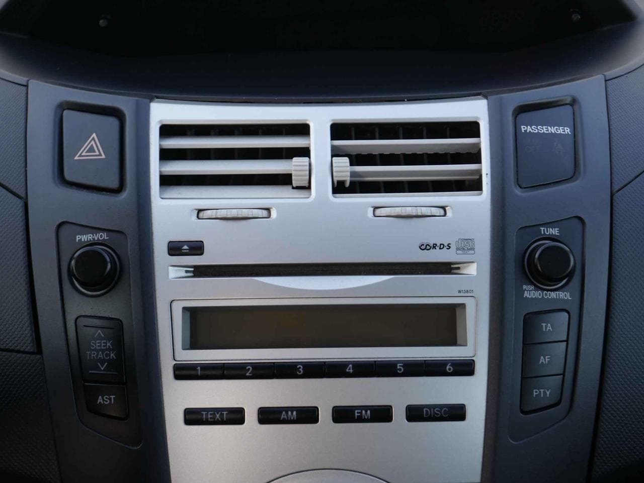 2007 Toyota YARIS - 20