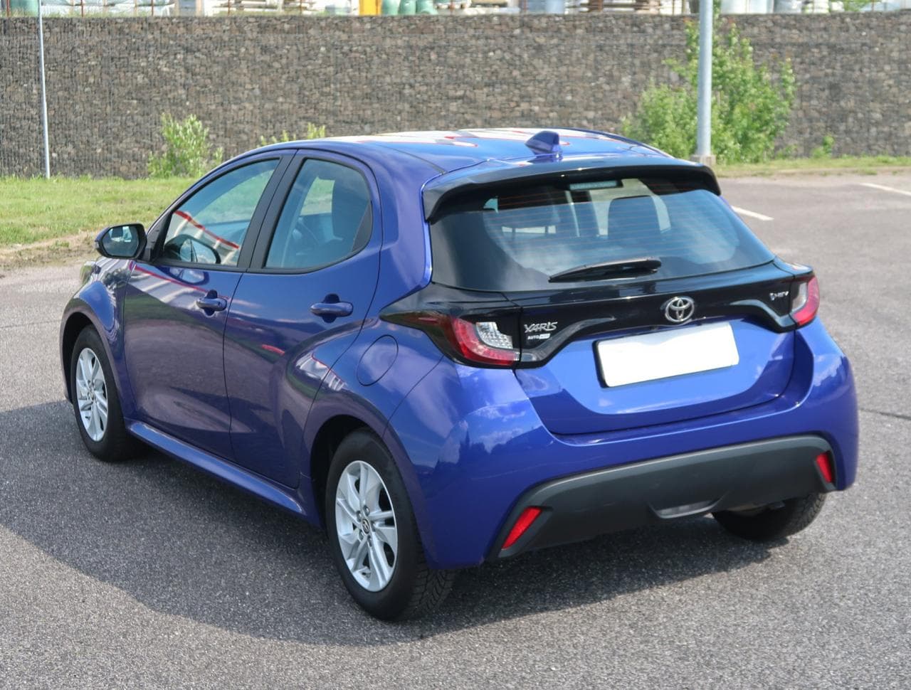 2024 Toyota YARIS - 9