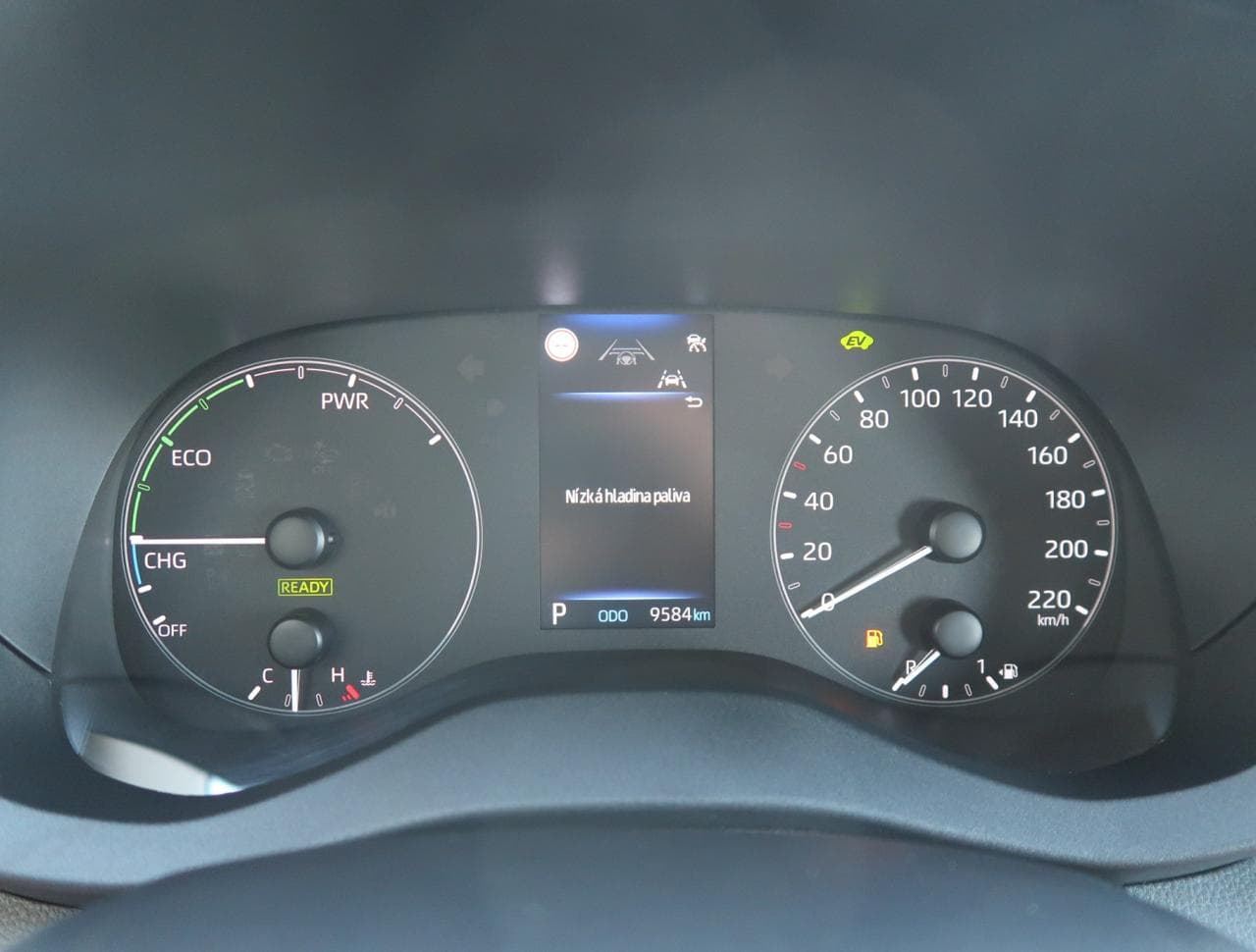 2024 Toyota YARIS - 31