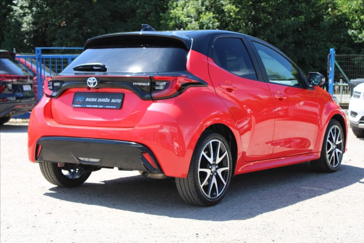 2022 Toyota YARIS - 5