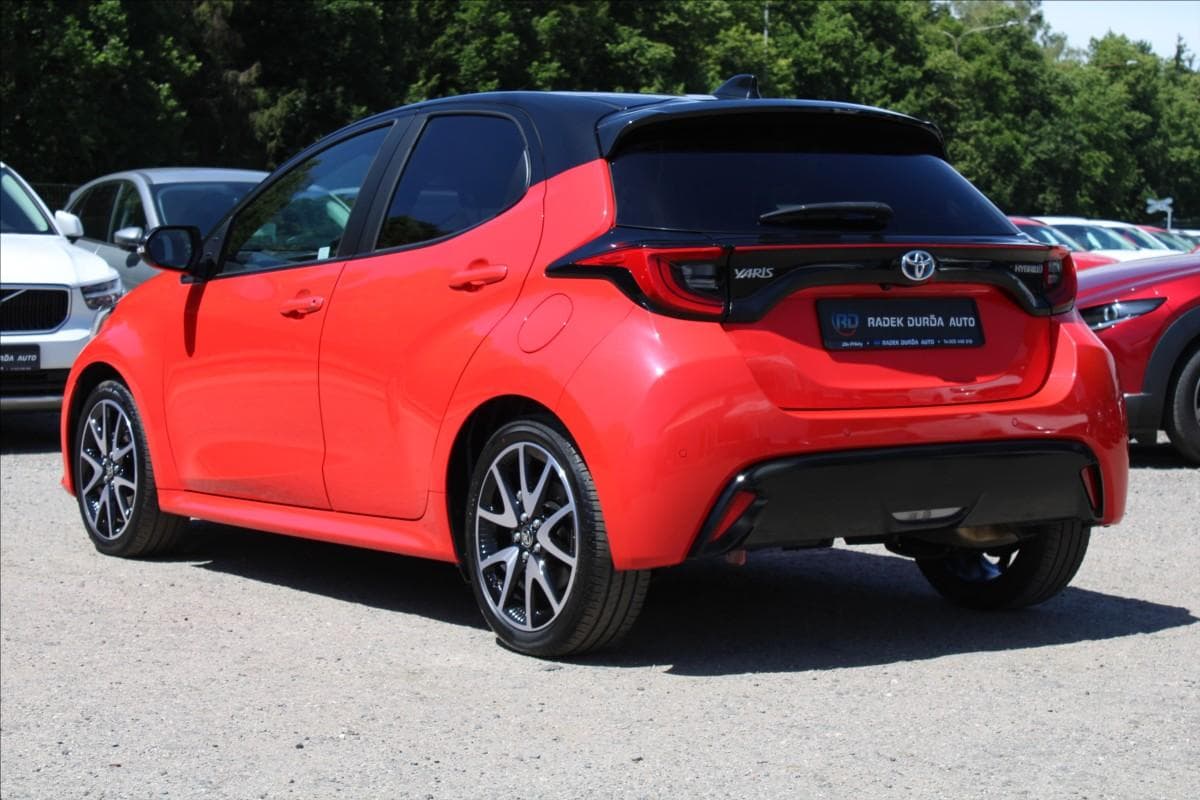 2022 Toyota YARIS - 7