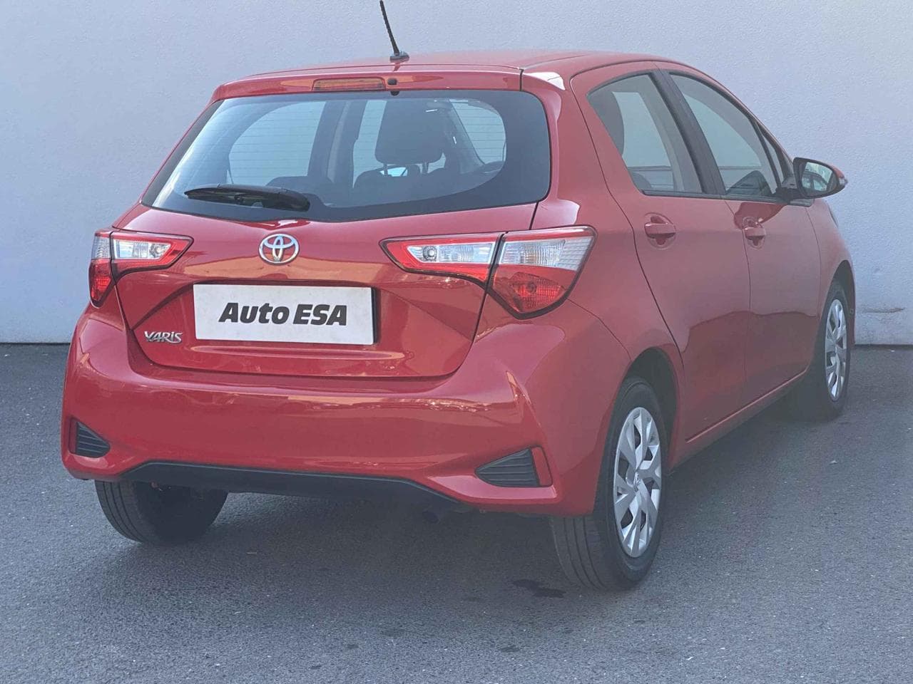 2019 Toyota YARIS - 7