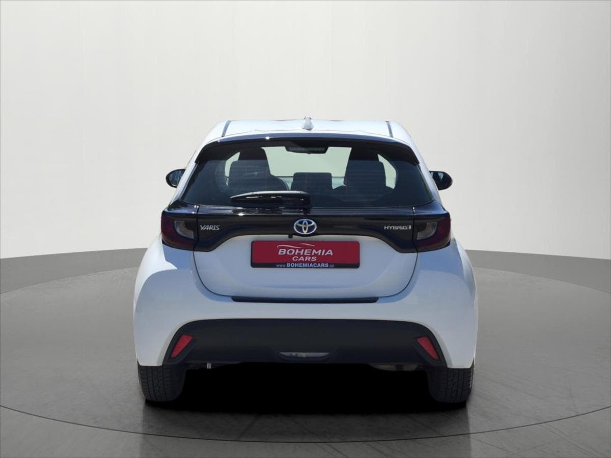 2021 Toyota YARIS - 6