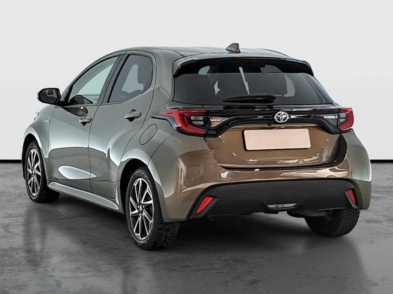 2021 Toyota YARIS - 5