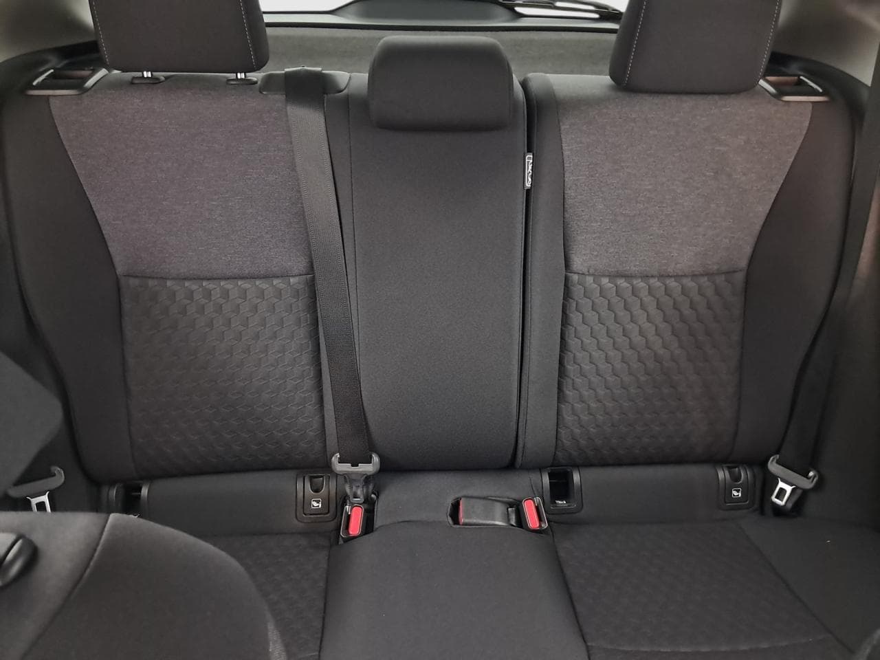 2021 Toyota YARIS - 14