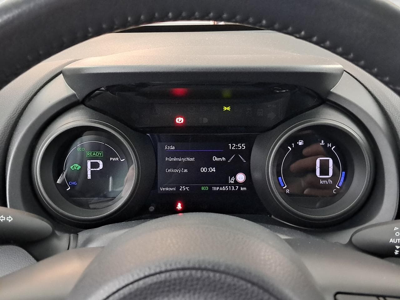 2021 Toyota YARIS - 20