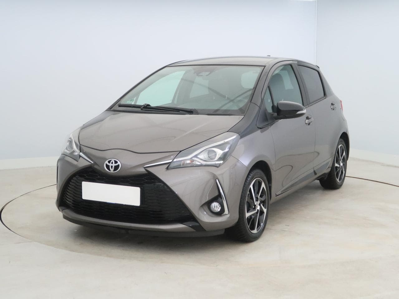 2020 Toyota YARIS - 3