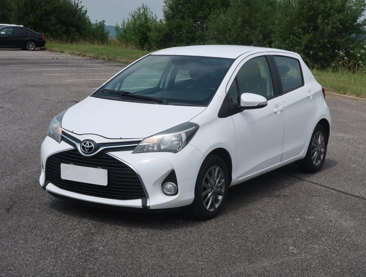 2017 Toyota YARIS - 3