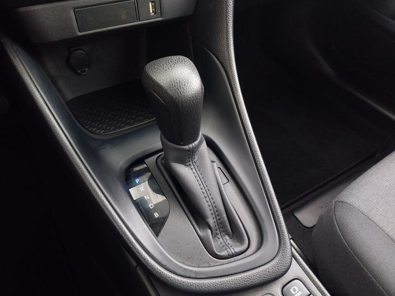 2024 Toyota YARIS - 19