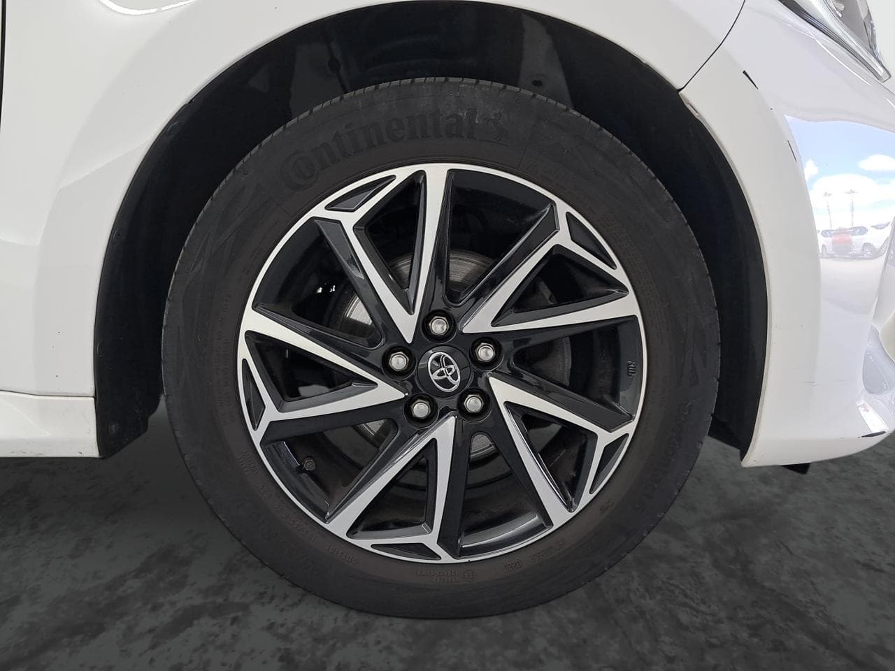 2021 Toyota YARIS - 20